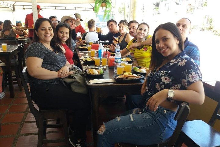 Santa Fe de Antioquia Tour with Western Bridge Visit