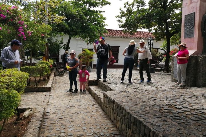 Santa Fe de Antioquia Tour with Western Bridge Visit