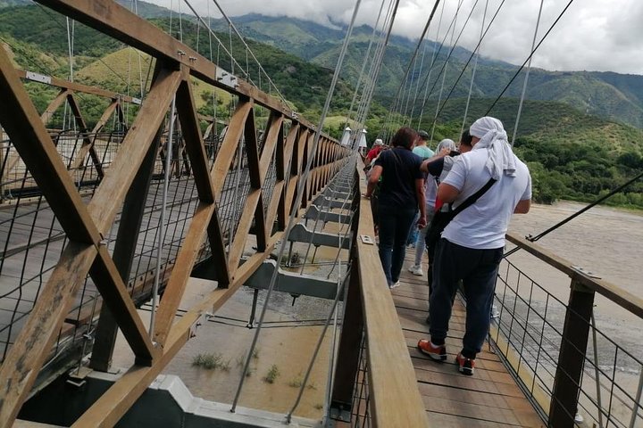 Santa Fe de Antioquia Tour with Western Bridge Visit