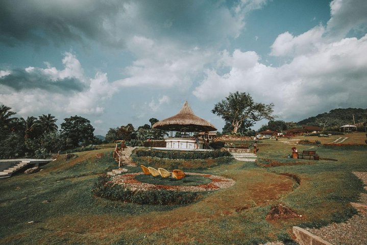 Bacolod Ilaya Highland Resort Day Tour
