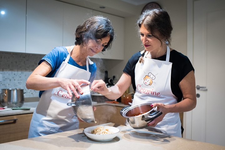 Small Group Market tour and Cooking class in Brindisi