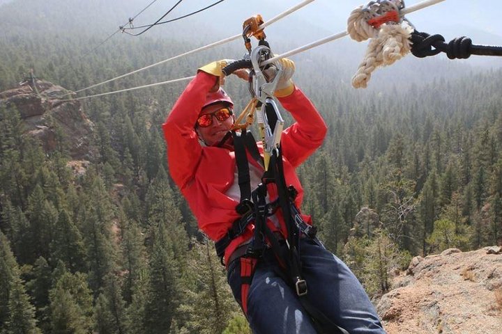 Signature Fins Course Scenic Zipline Tour