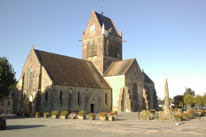 Normandy American D-Day Experience - Group tour from Bayeux