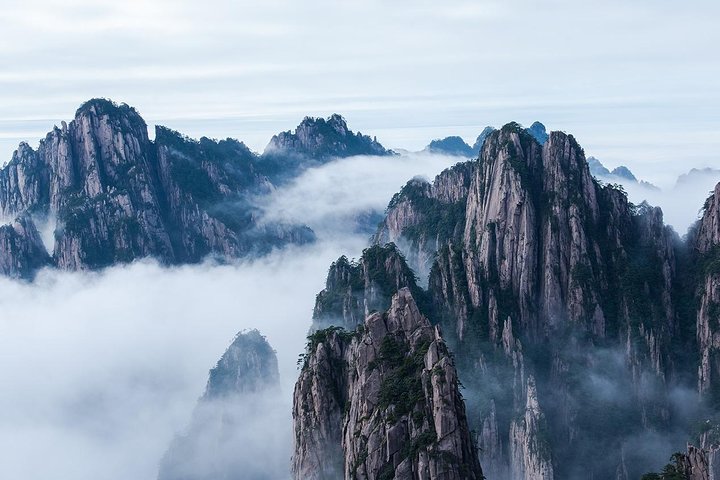 2-Day Yellow Mountain All-Inclusive Mini Group Tour
