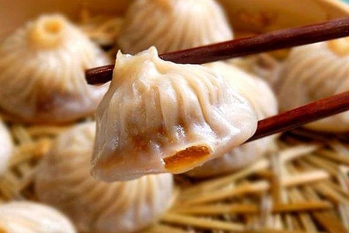 Private Shanghai City Tour from Suzhou by Bullet Train with Drop off Option