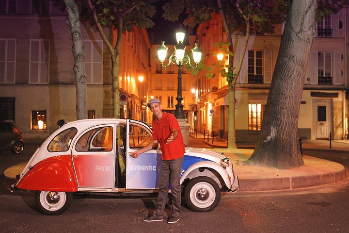 Paris and Montmartre 2CV Tour by Night with Champagne