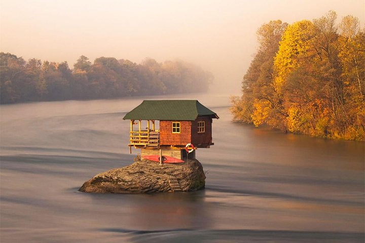 Sarajevo to/from Belgrade UNESCO Transfer Day Tour (Fees Incl.)