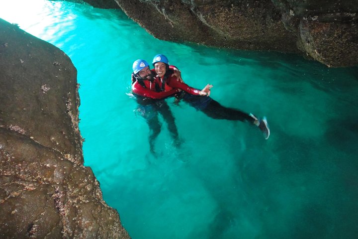 Sesimbra - Coasteering in Arrabida Natural Park (Lisbon region)