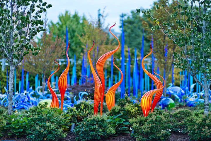 Space Needle and Chihuly Garden and Glass Combination Ticket