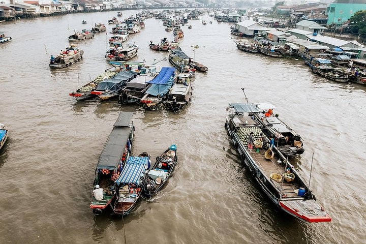 Mekong Delta and Cai Rang Floating Market 5-Hours Tour