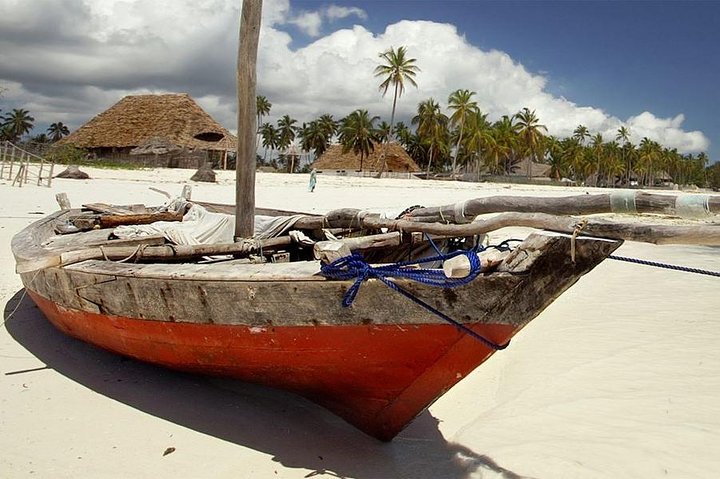 8 Days Masai Mara & Zanzibar Honeymoon Package