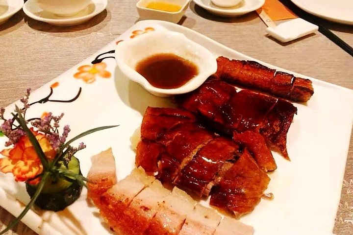 Foshan Qinghui Garden and Fengjian Water Town Private Day Tour from Guangzhou