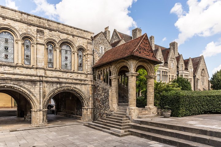 Official Canterbury Guided Walking Tour - 14.00 Tour