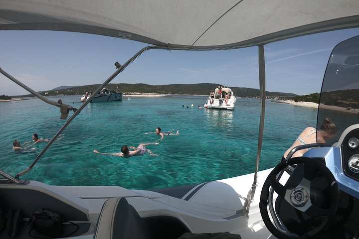 Blue cave & Hvar, 5 islands speed boat tour, luxuy seats in shade