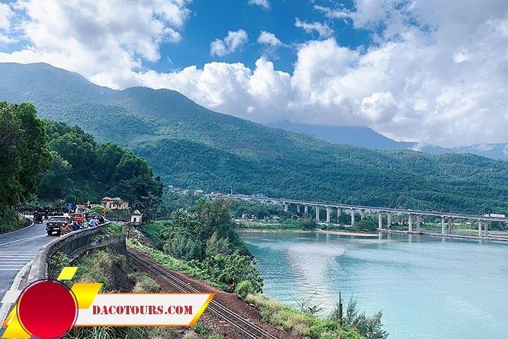 Hue Citadel tour by authentic Train via Hai Van Pass from Da Nang
