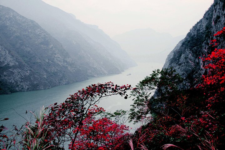 Yangtze River Deluxe Cruise 4D/3N from Chongqing to Yichang