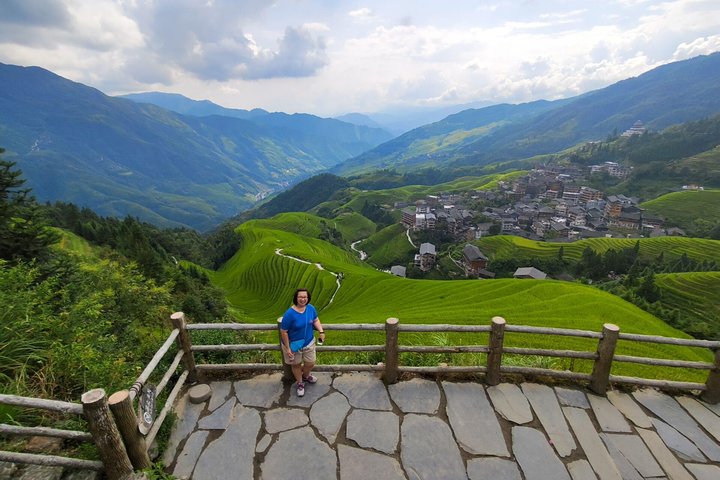 Yangshuo Xianggong Hill Sunrise and Longji Rice Terraces Private Day Tour
