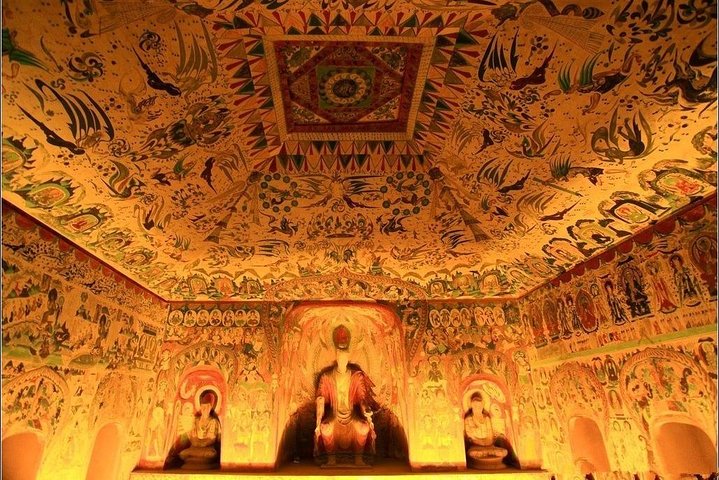 Dunhuang Private Silk Road Day Tour: Mogao Caves, Crescent Spring