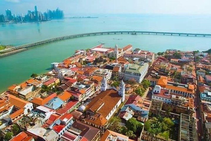 Panama Canal and City Tour Experience