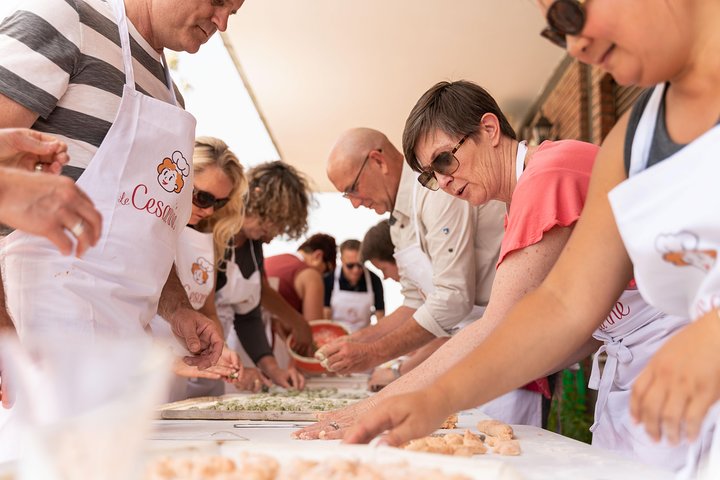 Private Pasta & Tiramisu Class at a Cesarina's home with tasting in Pescara