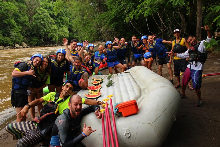 BEST White Rafting in Colombia Suarez 4/5