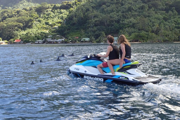 Jet-ski excursion 3 hrs Jet ski excursion to Moorea (single or two-seater)