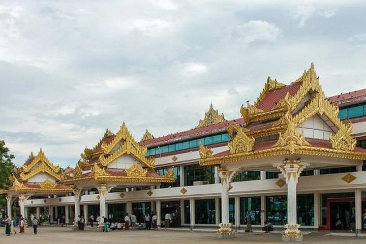 Bagan (Nyaung Oo) Airport Private Transfer
