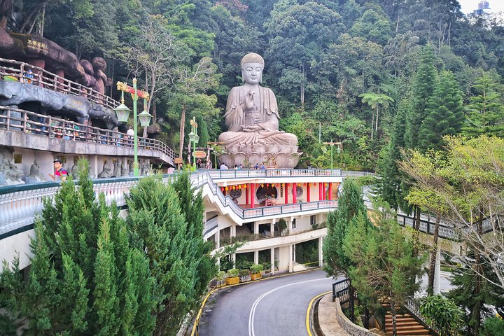 Genting Highland & Batu Cave Guided Day Tour (SIC/Shared Tour)