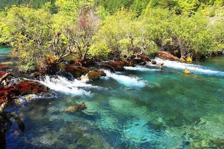 Private Amazing 3-Days Jiuzhaigou And Huanglong National Park Package Tour