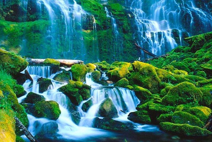 Private Amazing 3-Days Jiuzhaigou And Huanglong National Park Package Tour