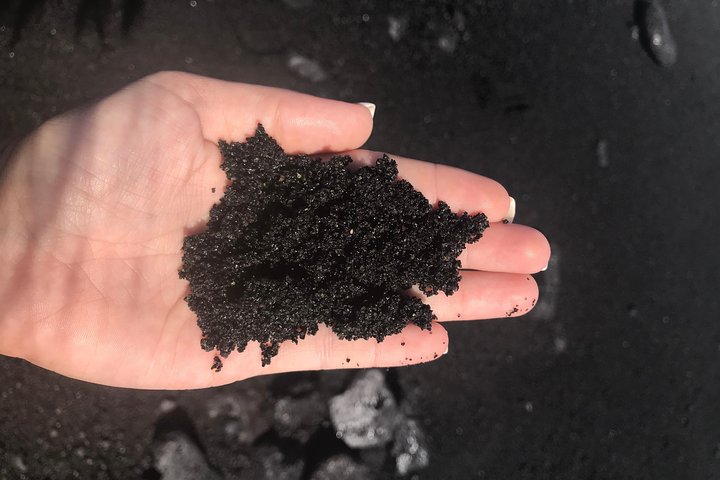 Hilo Shore Excursion: Volcano Safari Lava Caves & Black Sand