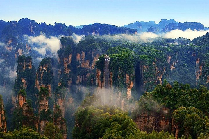 1-Day Private Zhangjiajie Tour to Avatar Mountain & Glass Bridge