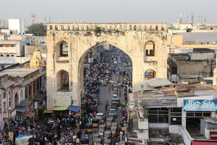 4Hr Experiential Tour of Hyderabad's Historic & Cultural Old City