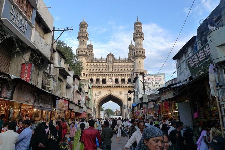 4Hr Experiential Tour of Hyderabad's Historic & Cultural Old City