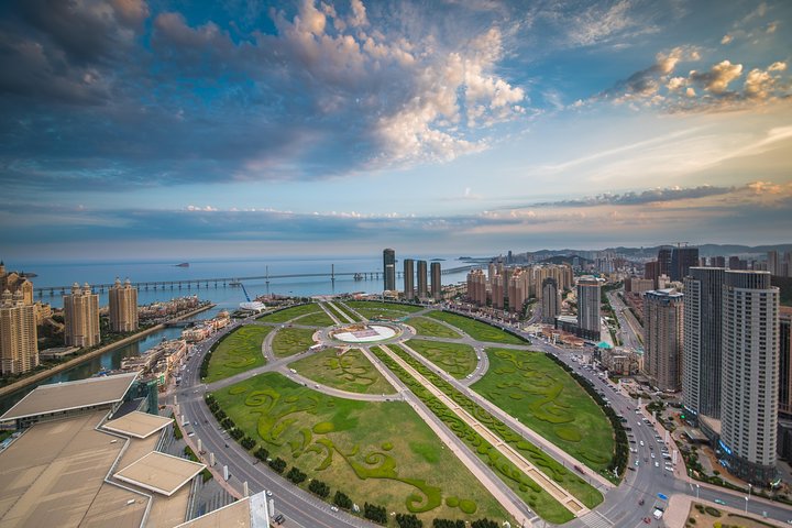 Dalian Private Departure Transfer: Hotel to Railway Station