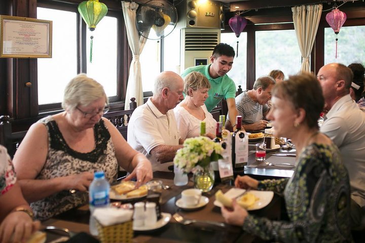 LEADING: All inclusive 3D/2N on cruises in HALONG - many options