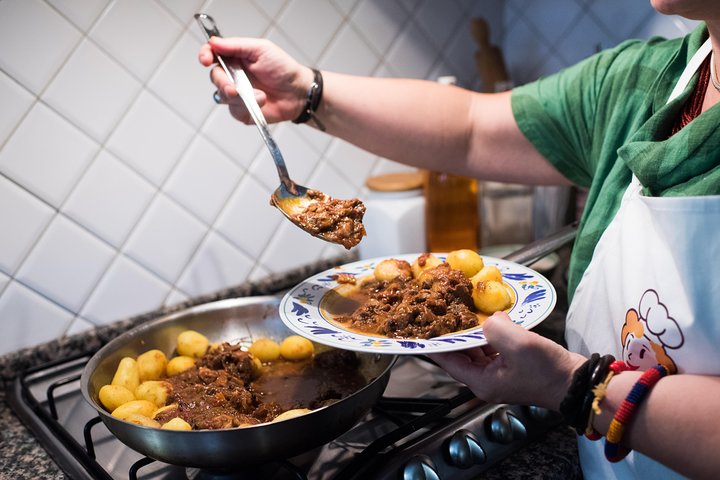 Dining & Cooking Demo at Local's Home in Montepulciano