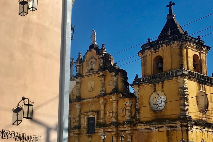 Leon City Walking Private Tour