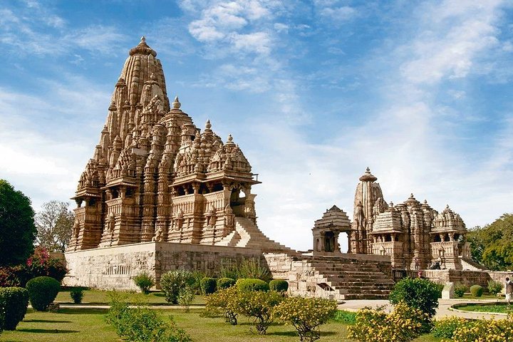 Private Day Tour to Khajuraho from Orchha