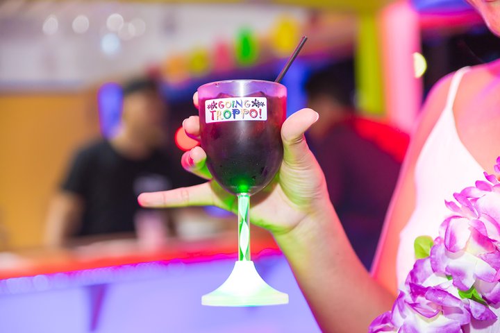 4-Hour Rarotonga Going Troppo Nightlife Tour