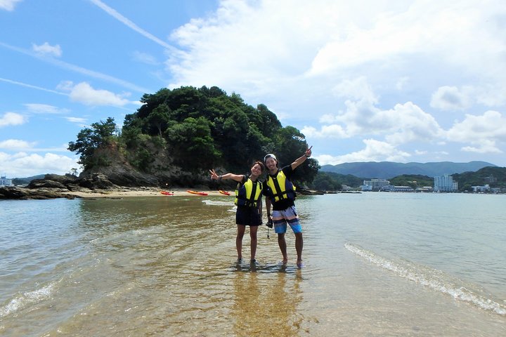 Island Adventure Sea Kayak Tour(Ise-Shima)