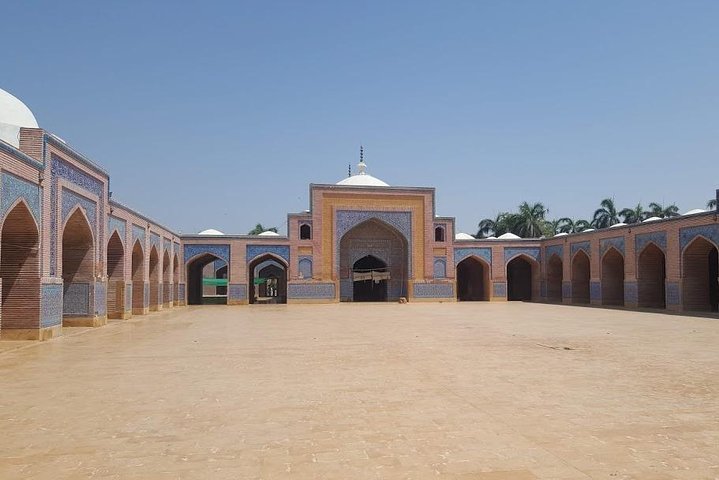 UNESCO World Heritage Tour Near Karachi