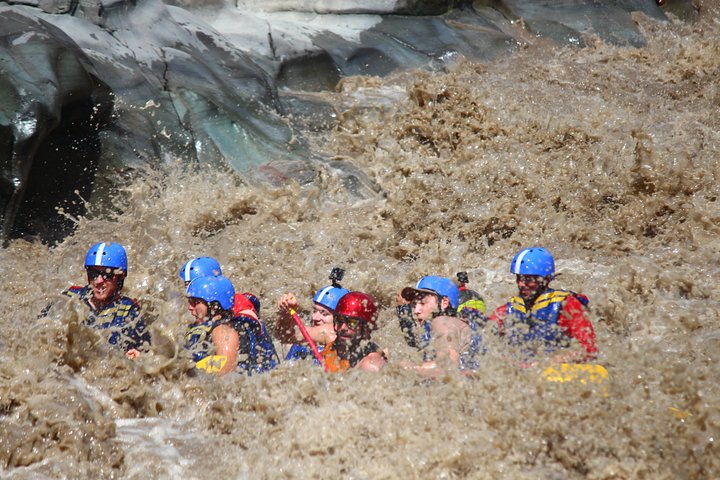 BEST White Rafting in Colombia Suarez 4/5