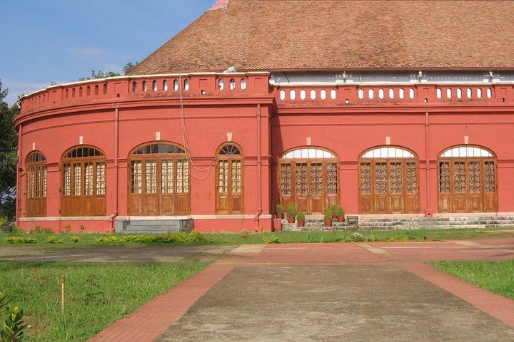 Heritage & Cultural Walk of Trivandrum 2 Hour Guided Walking Tour