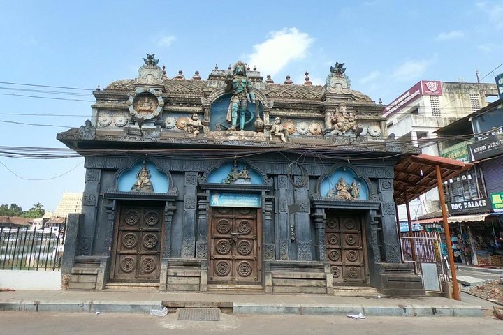 Trivandrum Walk of Divinity (2 Hours Guided Walk)