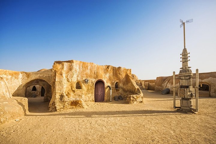 Tozeur: Tamerza, Chebika, Mides and Star Wars locations Day Tour
