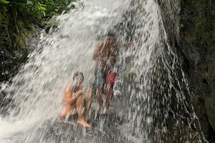 TOUR PACKAGE (jungle trekking, taxi, Room) 4 DAYS 3 NIGHTS in BUKIT LAWANG