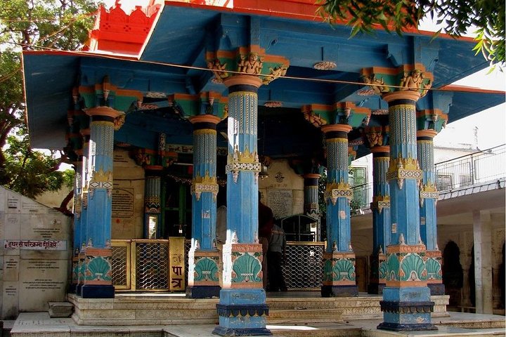 Cultural Walk of Pushkar (2 Hours Guided Walking Tour)