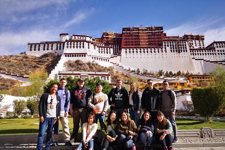 8 Days Lhasa to Mt. Everest (EBC in Tibet) Join-in Group Tour with 4-star Hotel