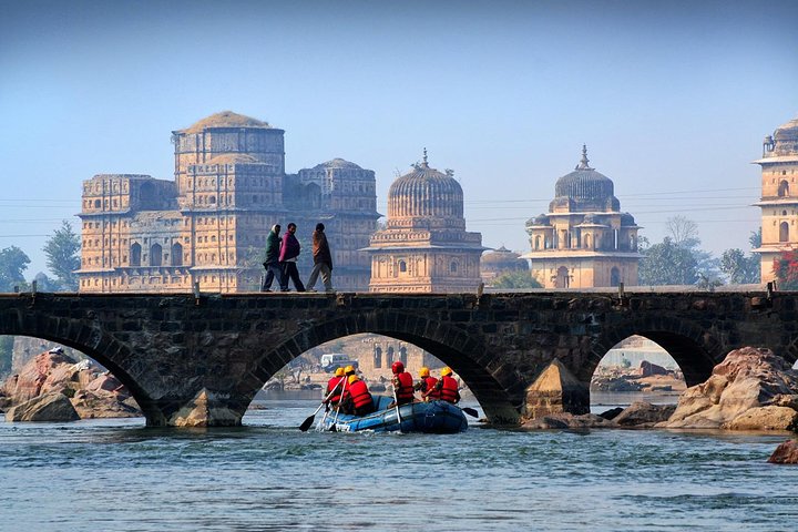 Orchha - All inclusive Betwa River Rafting with Natures Walk